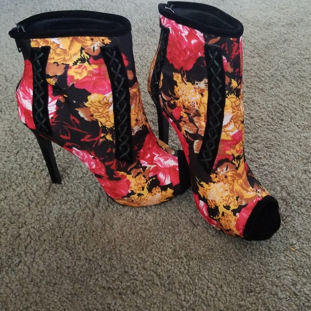 Floral booties